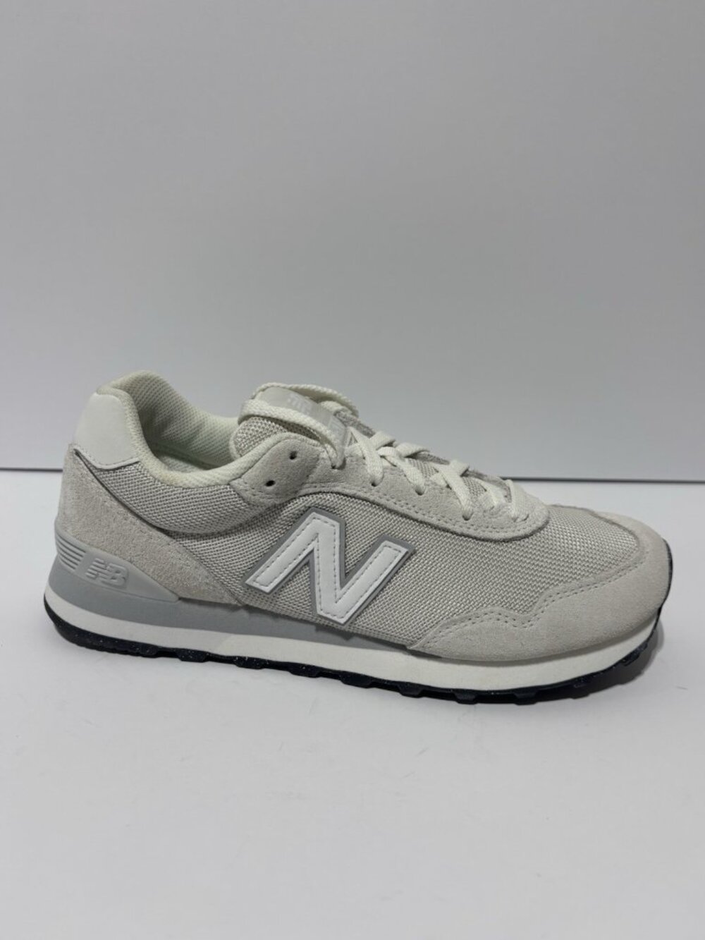 New Balance Women’s 515 Grey White Retro Sneakers, Size 8.5 M